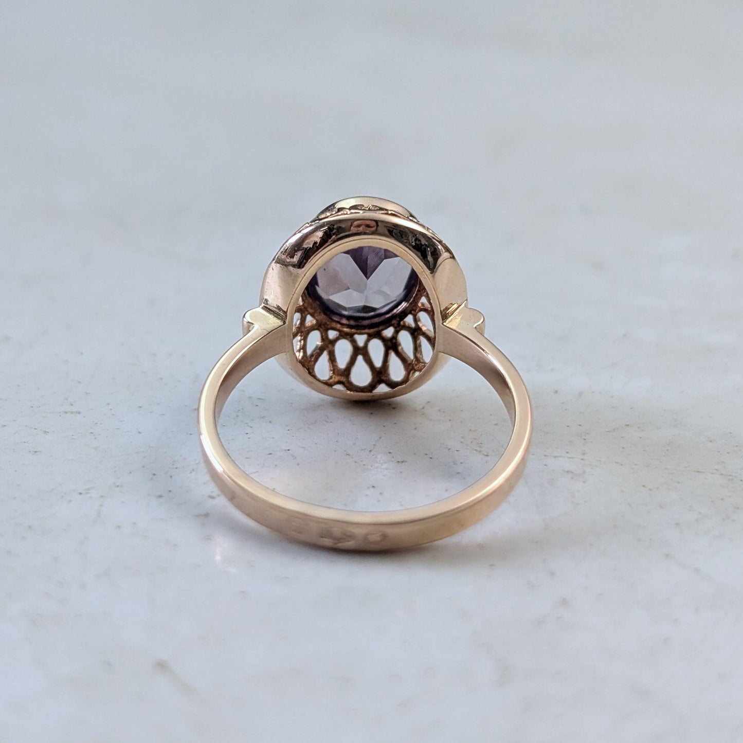 Vintage Polish 14k Yellow Gold Colour Change Alexandrite Ring