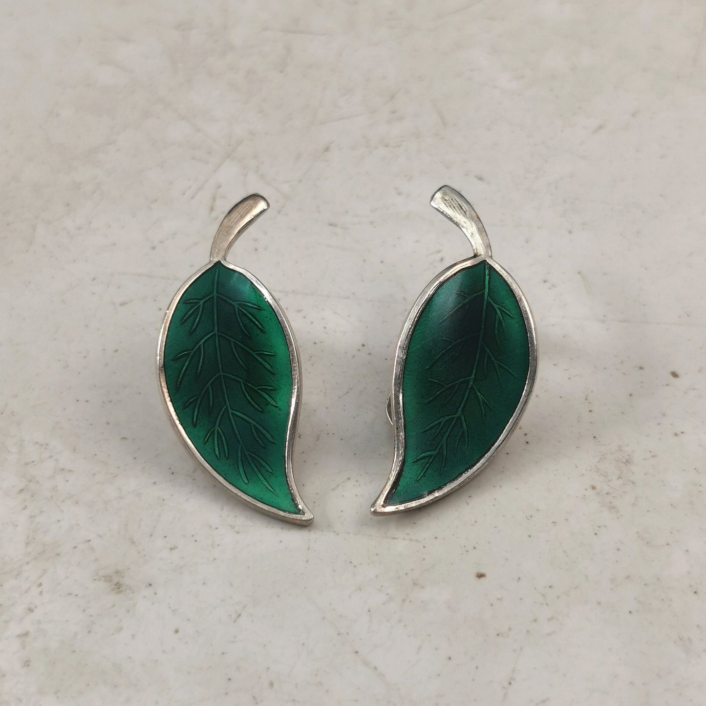 Vintage Meka Denmark Sterling Silver Green Enamel Leaf Ear Clips