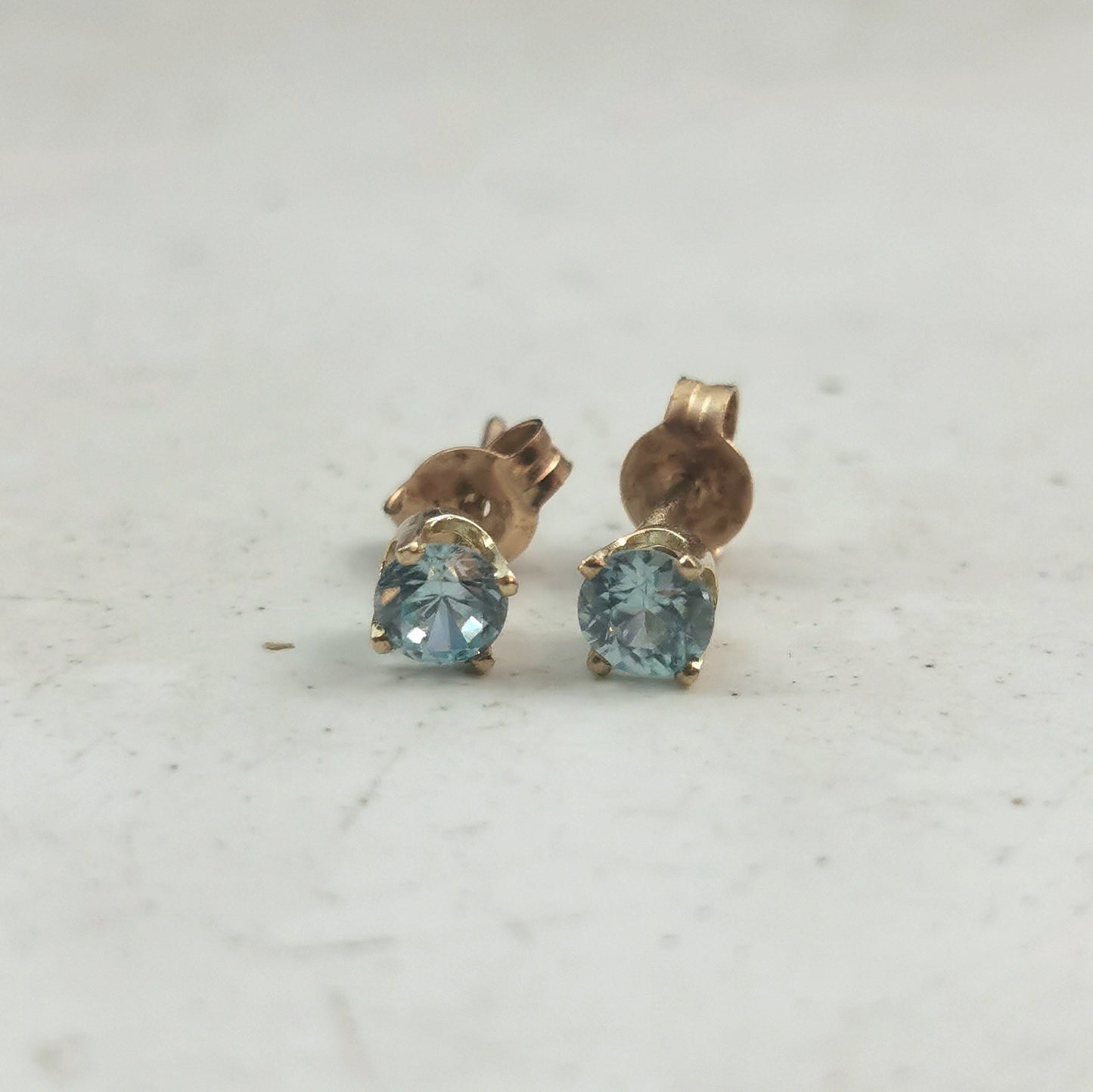 Estate 10k Yellow Gold Light Blue Zircon Stud Earrings - December Birthstone