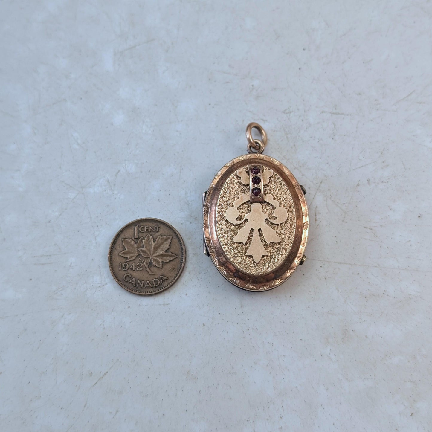 Victorian Gold Filled Bohemian Garnet Large Picture Locket