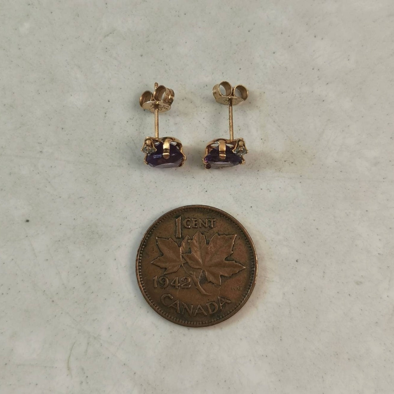 Estate 10k Yellow Gold Amethyst Heart and Diamond Studs