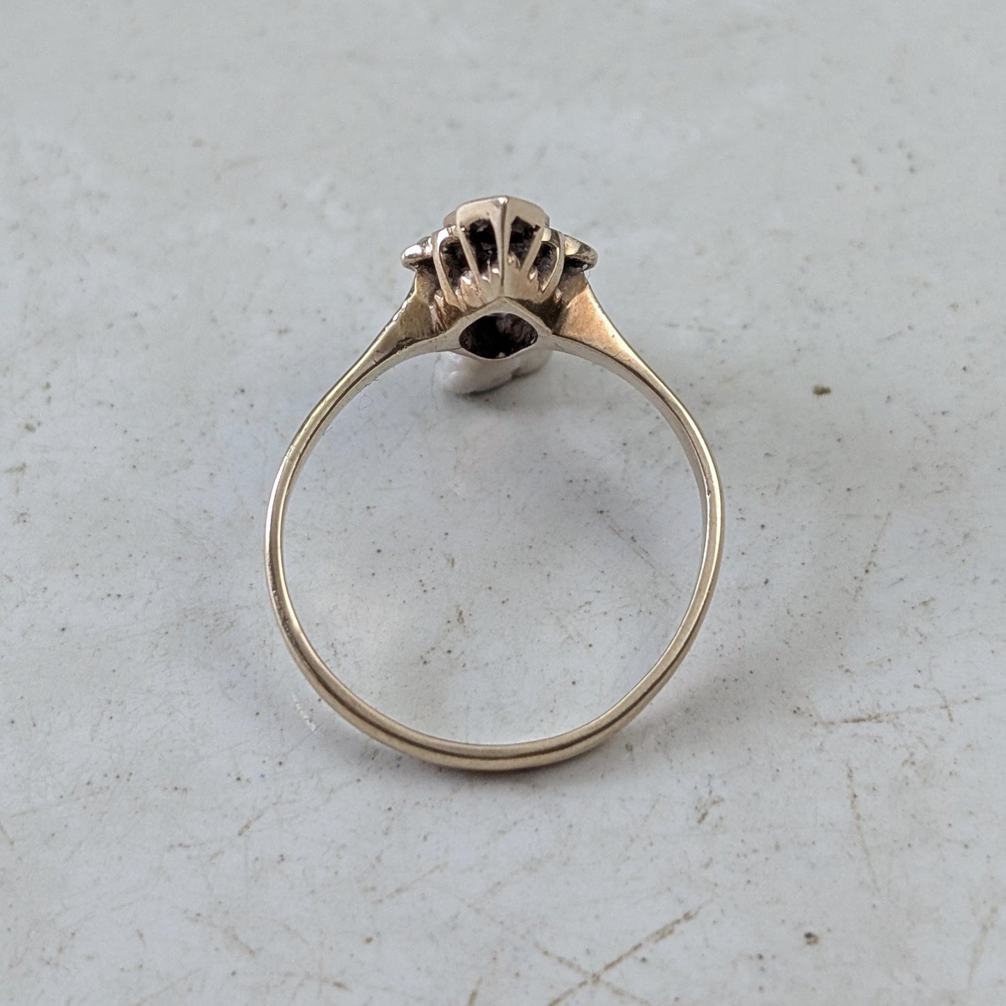 Art Deco 10k Yellow Gold Garnet and Seed Pearl Ring