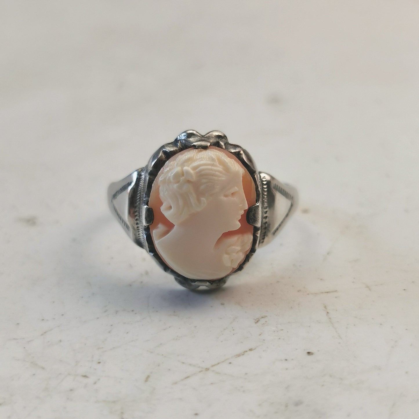 Vintage Sterling Silver Cameo Ring - Canadian Silver