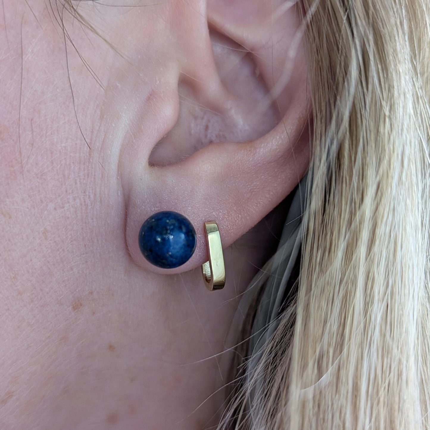 Estate 14k Yellow Gold Lapis Lazuli Ball Stud Earrings