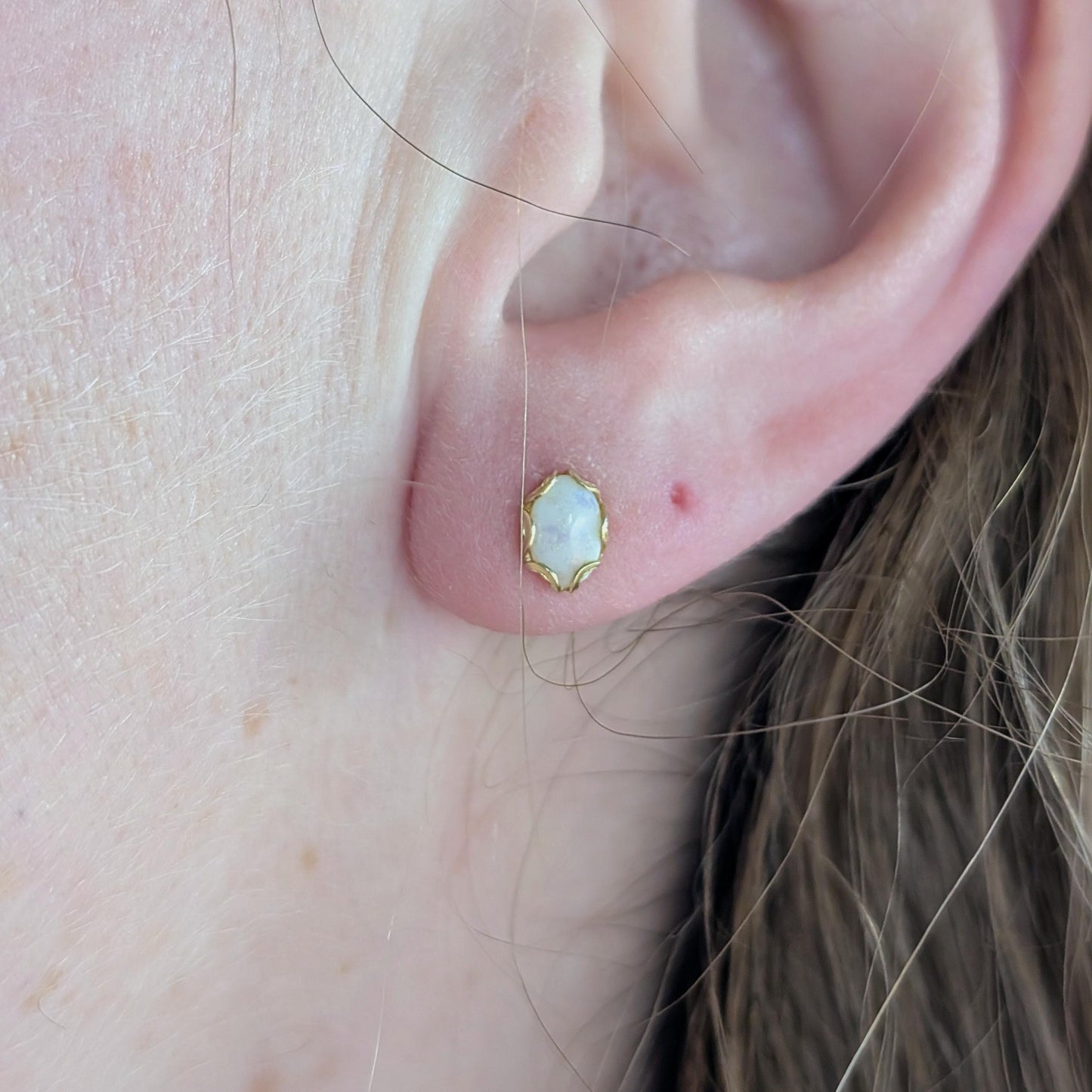 Vintage 10k Yellow Gold Small Genuine Opal Studs