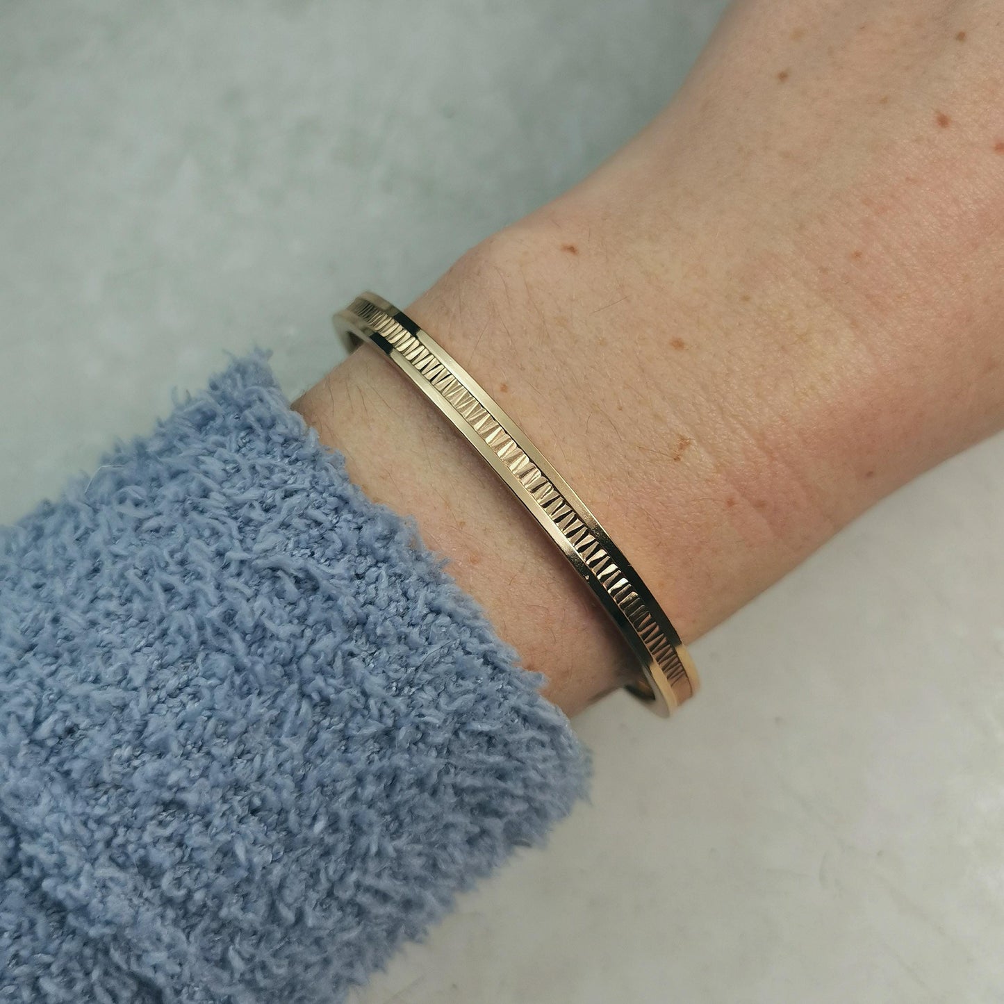 Vintage Rodi & Wienenberger 12ct Rolled Gold Patterned Wide Bangle - 7.5"