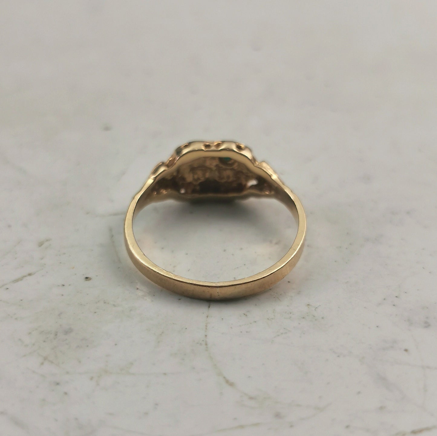 Retro 1950's 10k Yellow Gold Blank Signet Ring with Paste Emerald