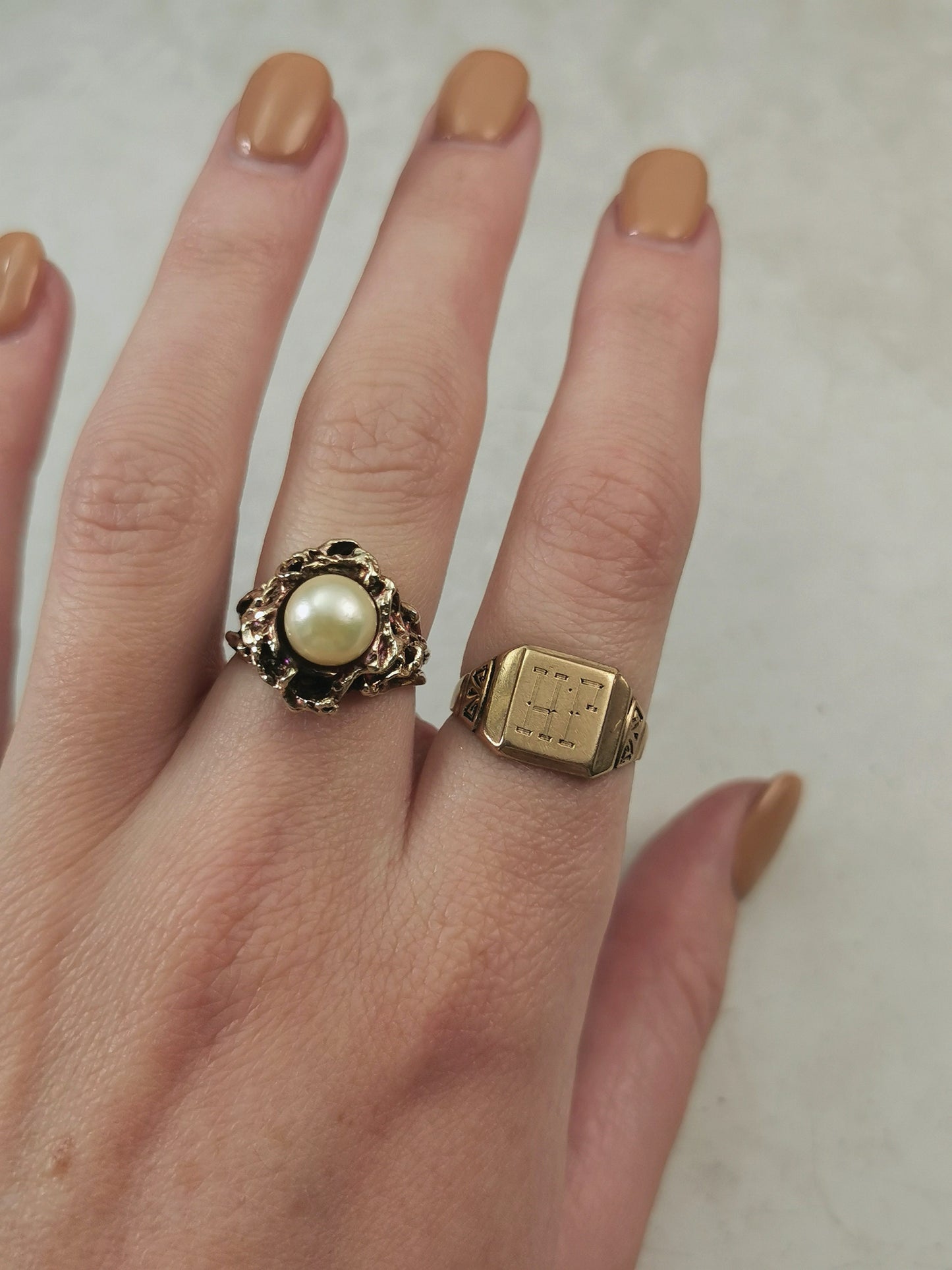 Art Deco 10k Yellow Gold H.P. Signet Ring