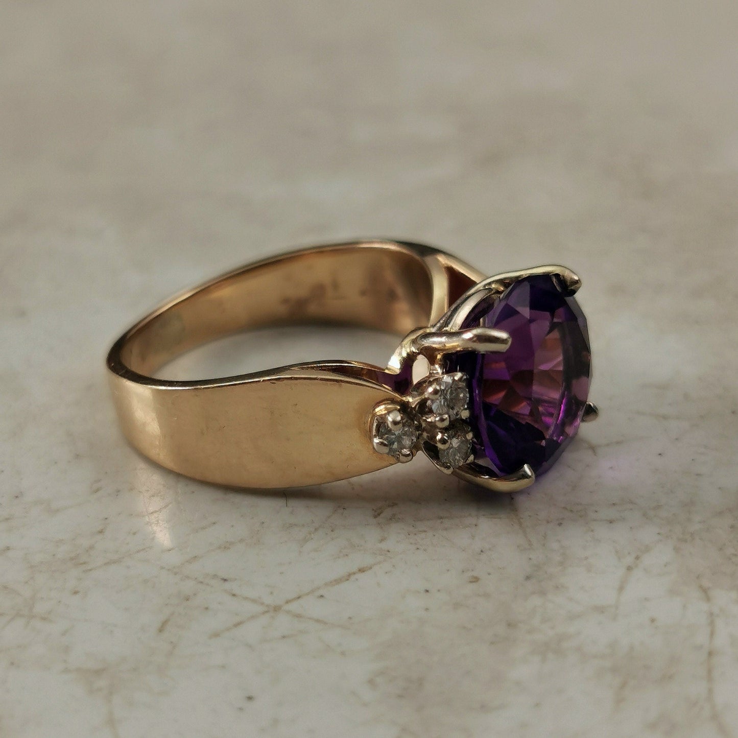 Estate 14k Yellow Gold Large Amethyst & Diamond Ring