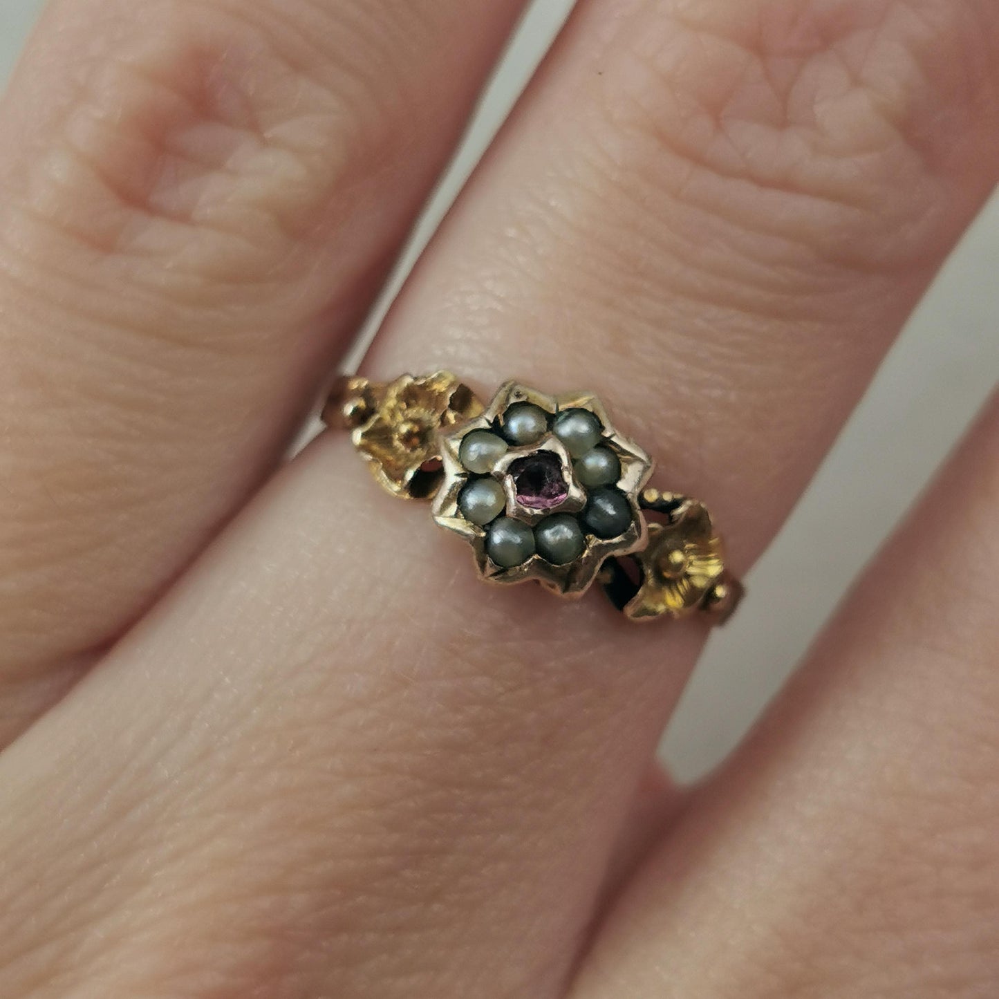 Antique Holland Victorian 19k Yellow Gold Seed Pearl Flower Ring