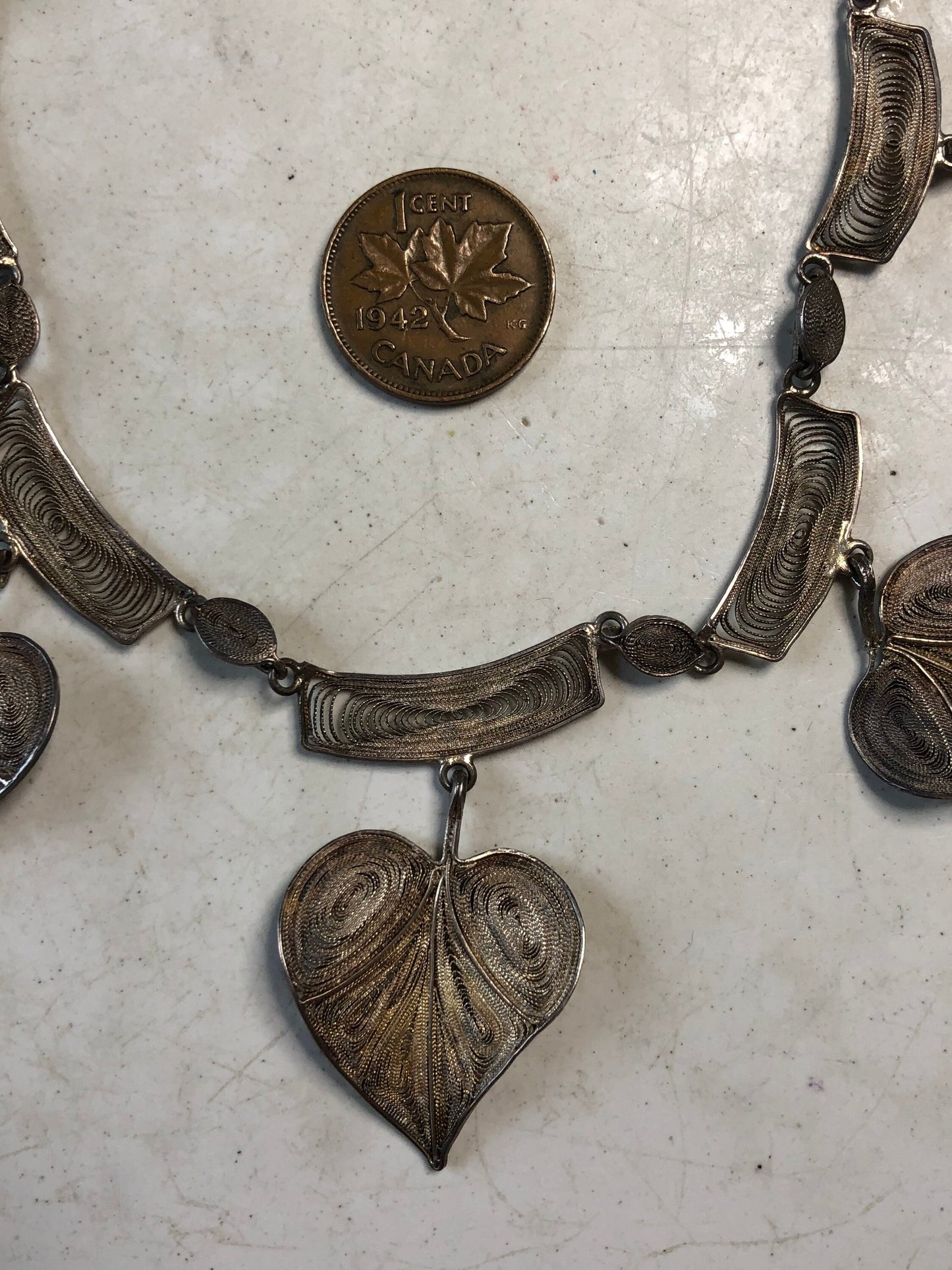 Vintage 800 Silver Filigree Leaf Collar Necklace