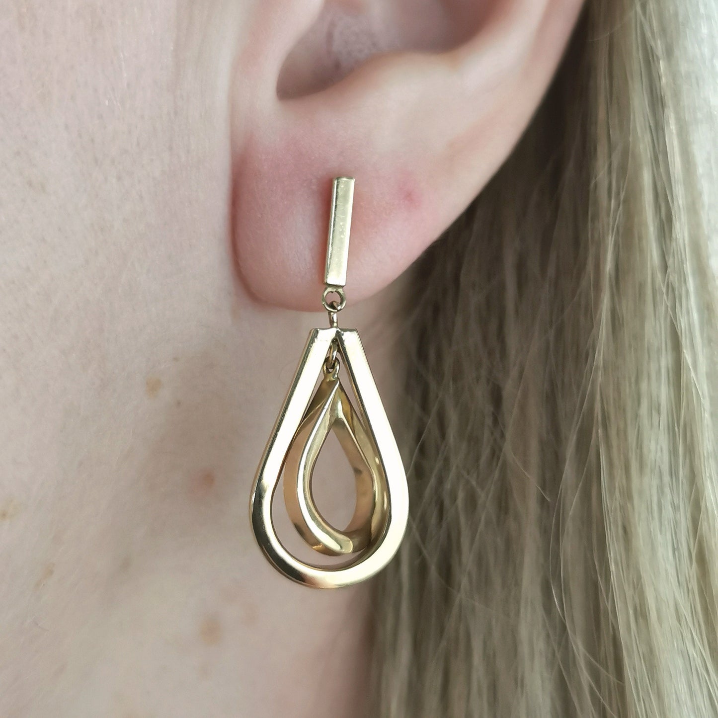 Estate 10k Yellow Gold Double Tear Drop Earrings
