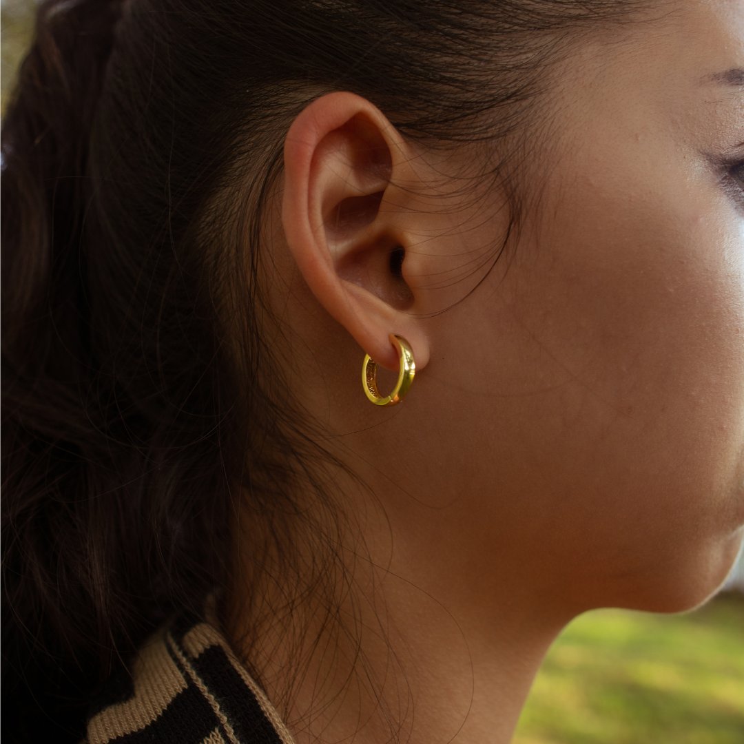 New Sterling Silver Gold Vermeil Plain Huggie