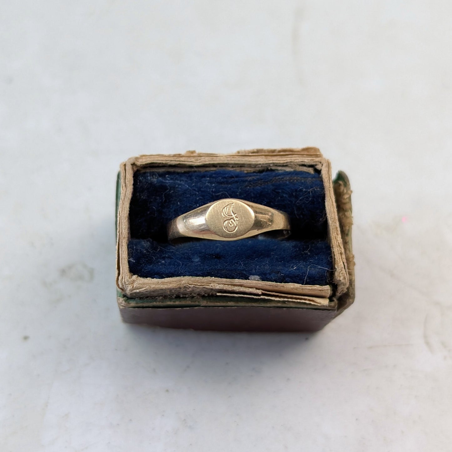 Vintage 10K Yellow Gold Initial J Signet Pinky Ring