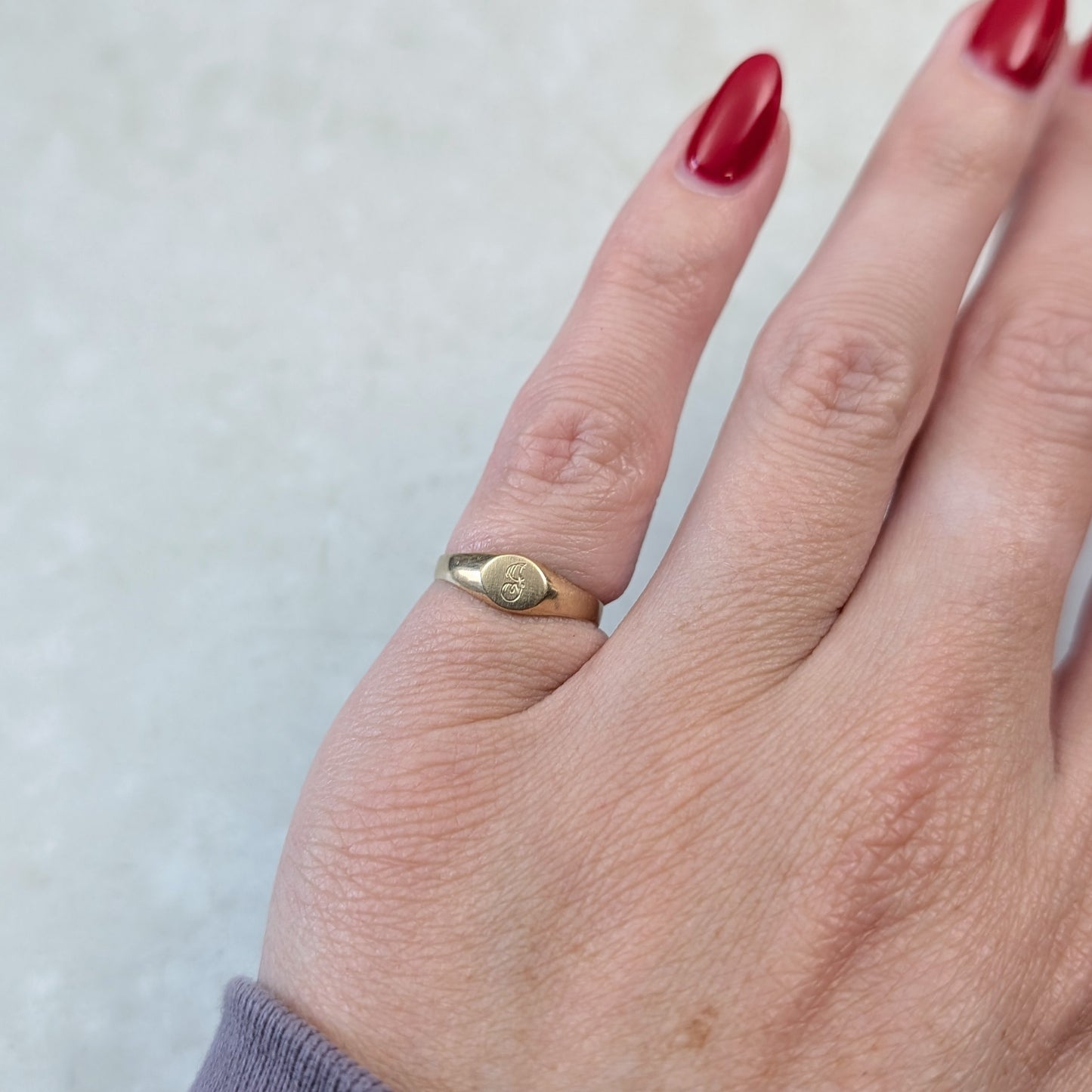 Vintage 10K Yellow Gold Initial J Signet Pinky Ring