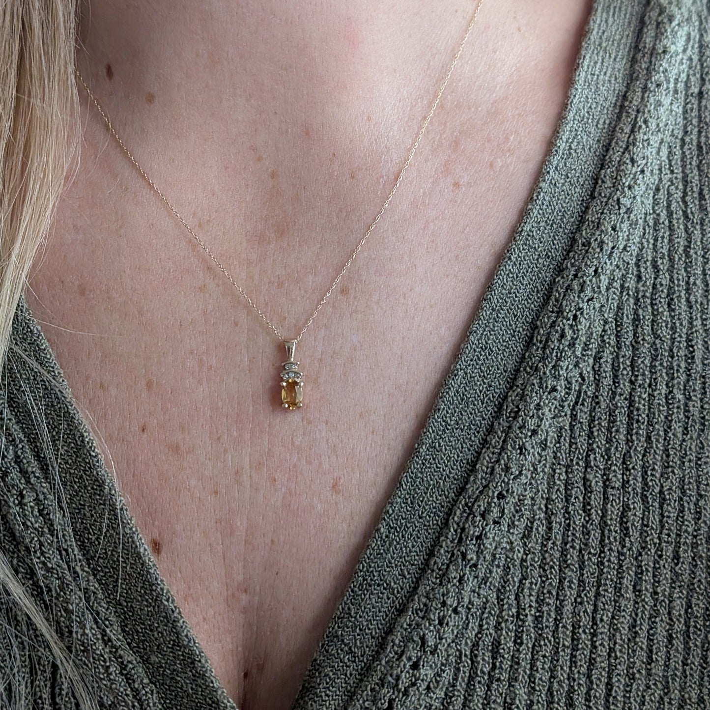 10k Yellow Gold Citrine and Diamond Pendant Necklace