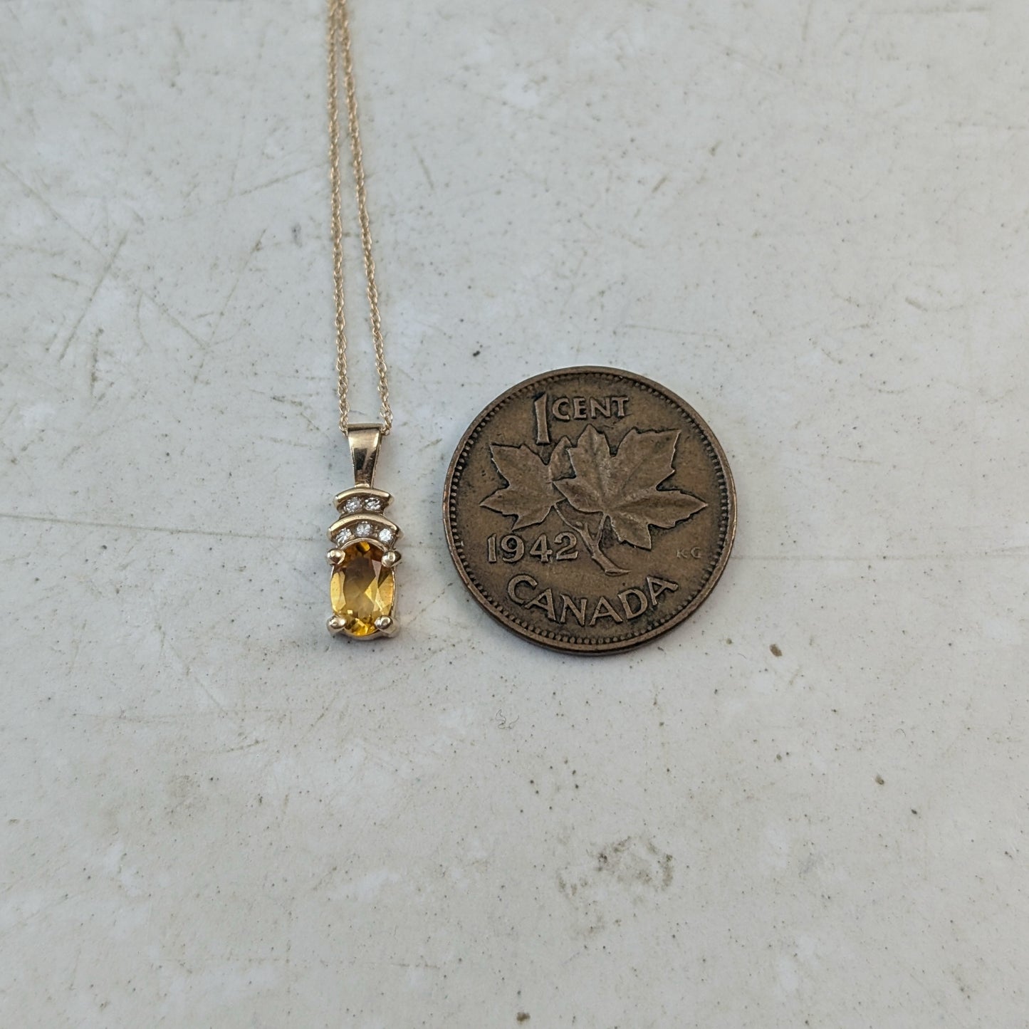 10k Yellow Gold Citrine and Diamond Pendant Necklace