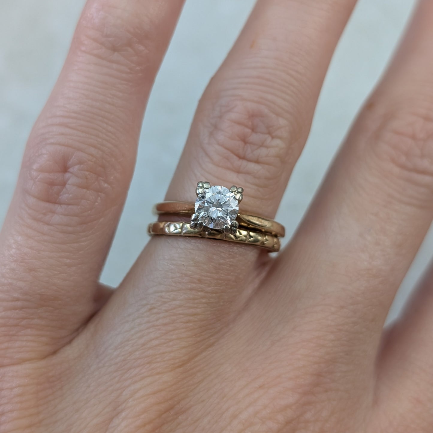 Vintage 14k Yellow Gold Forget-me-not Patterned Wedding Band