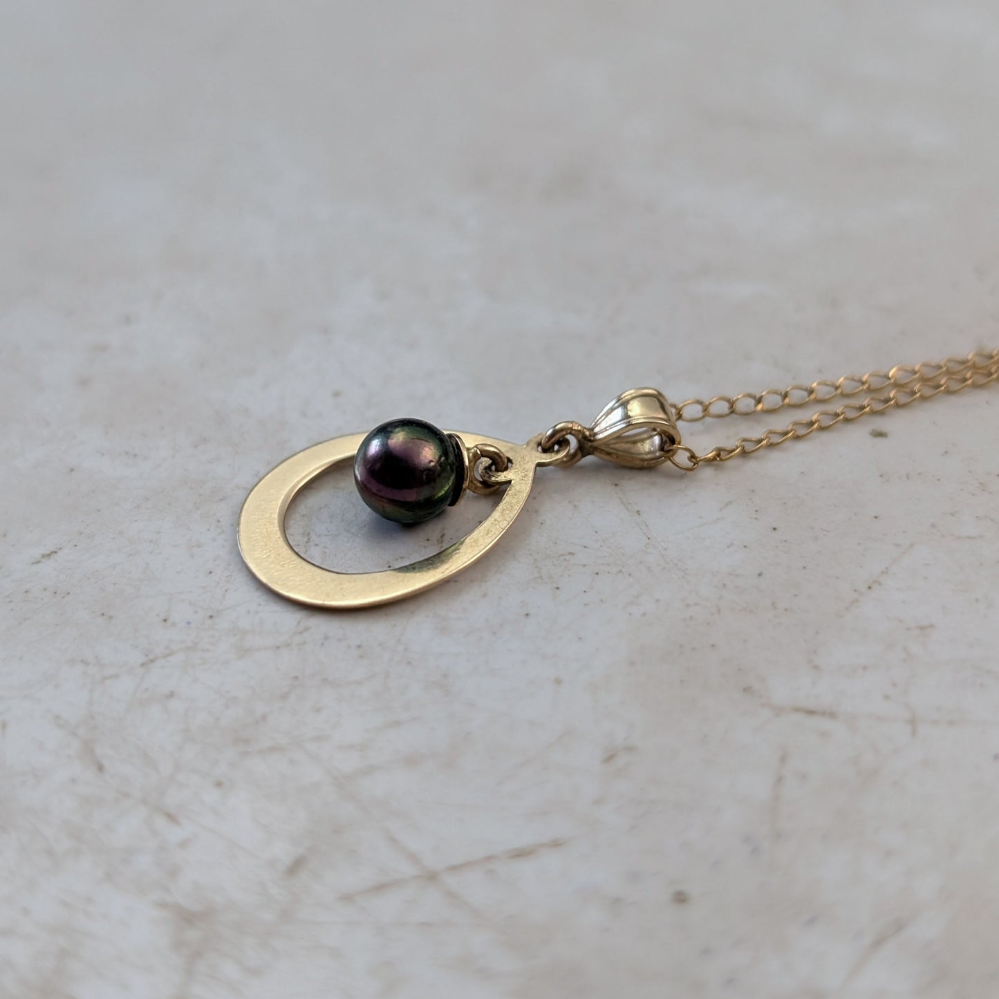Vintage 14k Yellow Gold Tahitian Pearl Necklace