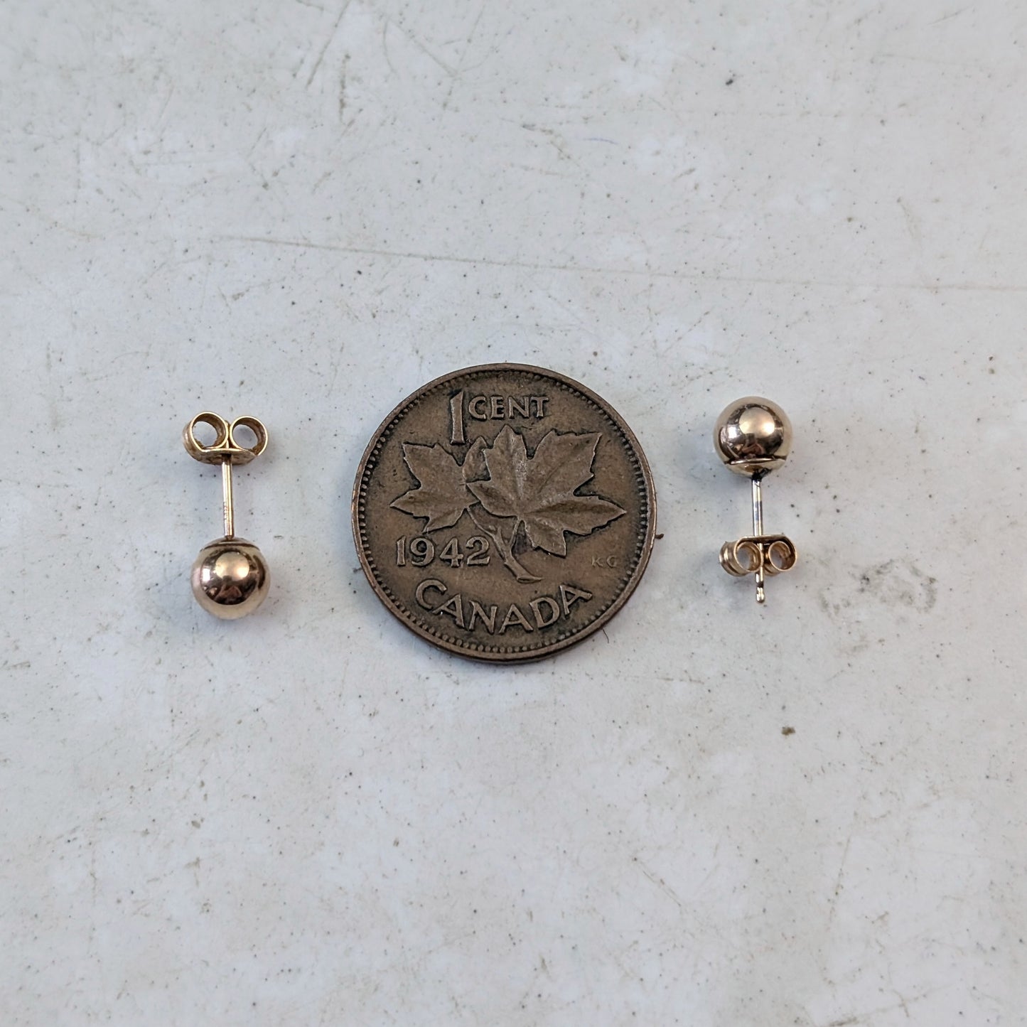 10K Yellow Gold 5mm Ball Stud Earrings