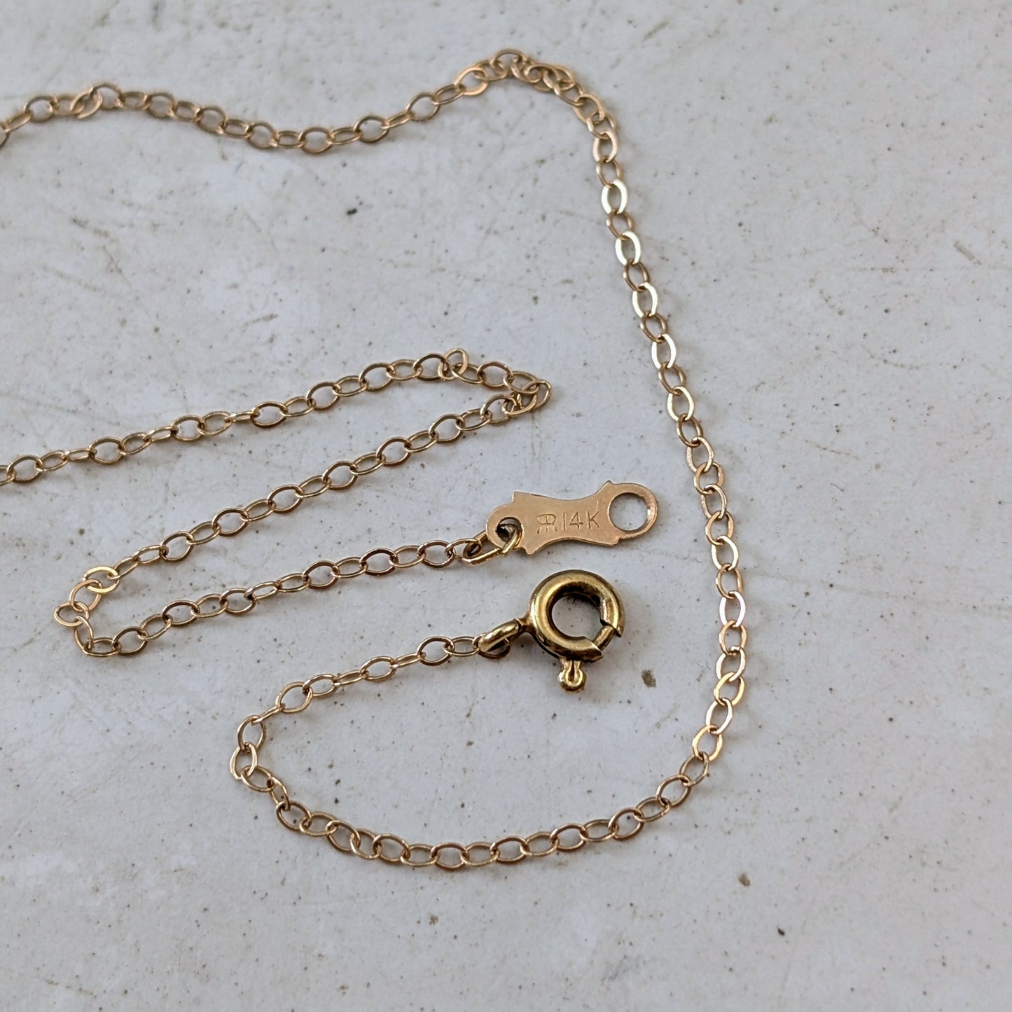 Vintage 14k Yellow Gold Double Horseshoe Necklace