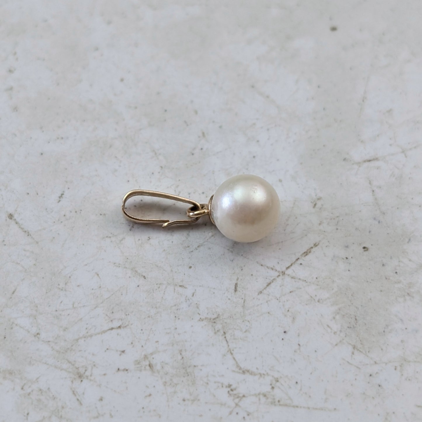14K Yellow Gold Cultured Pearl Pendant
