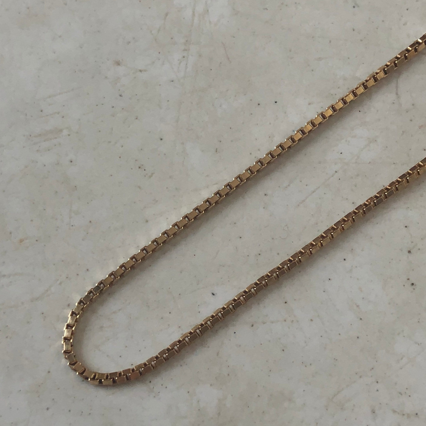 Estate 10k Yellow Gold 1mm Box Link Chain
