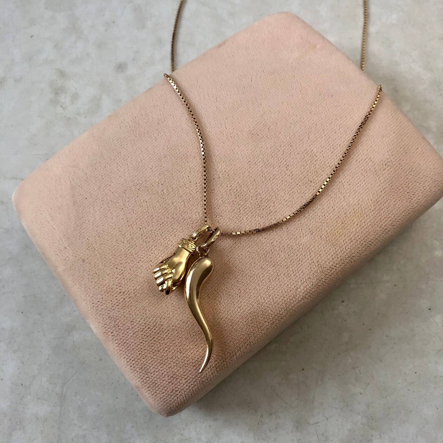 Estate 10k Yellow Gold 1mm Box Link Chain