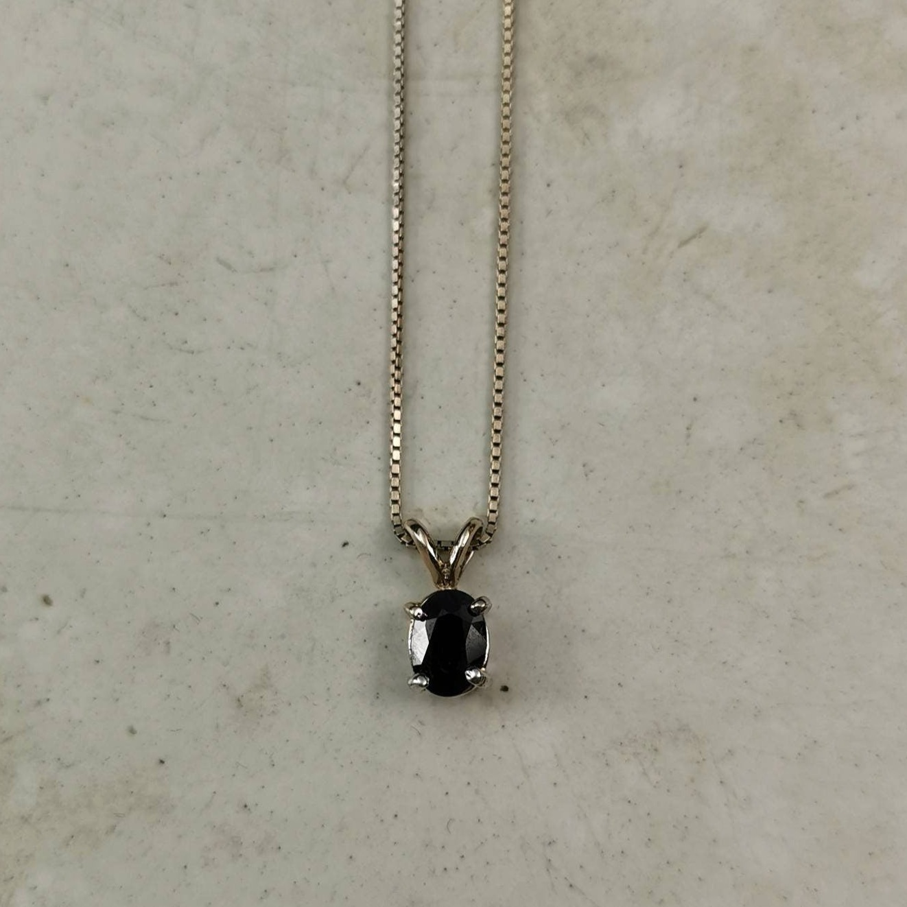 Estate 10k White Gold Sapphire Pendant Necklace