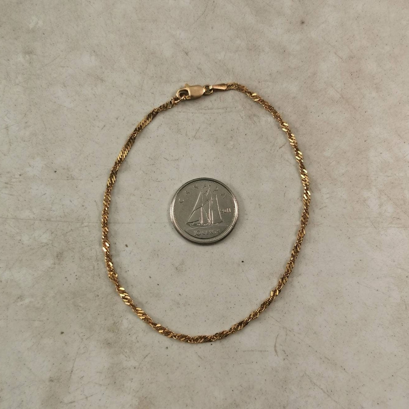 Estate 14k Yellow Gold 2mm Singapore Chain Bracelet