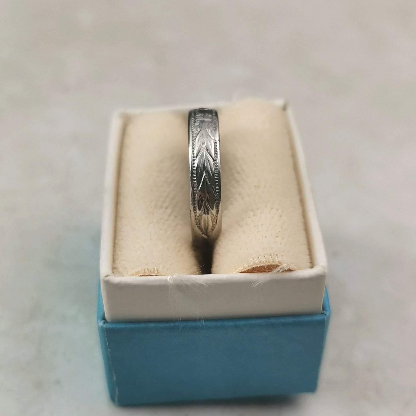 Vintage Uncas Sterling Silver I.A.H. Signet Band