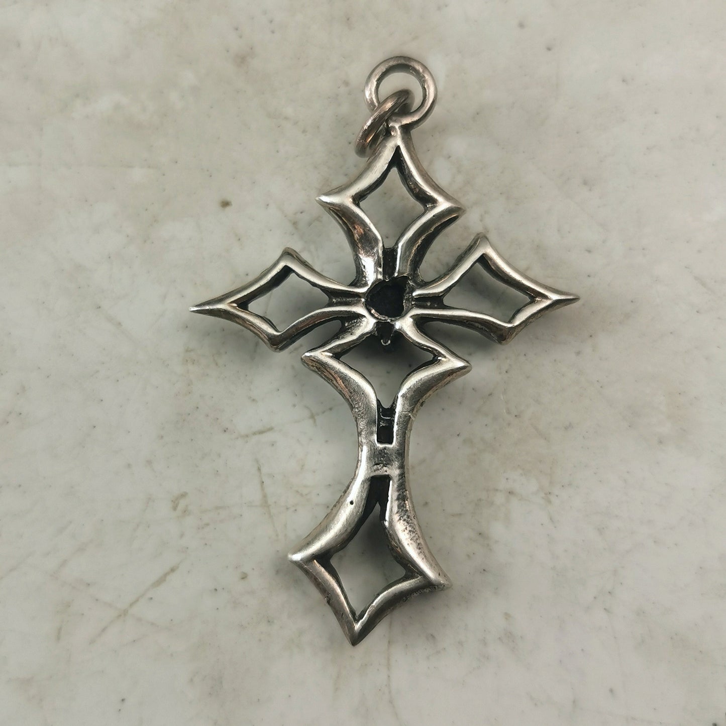 Vintage Dead Stock Sterling Silver & Onyx Crosd