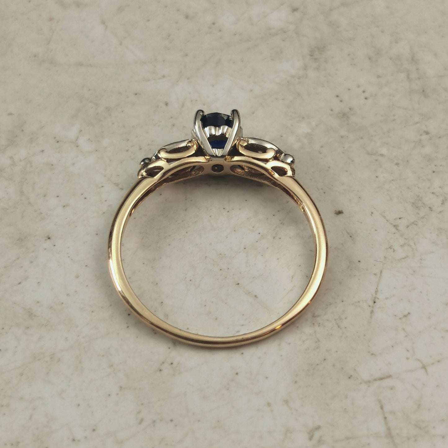 Vintage 1950s Imitation Sapphire Ring - Garnet Topped Doublet & Diamond Ring