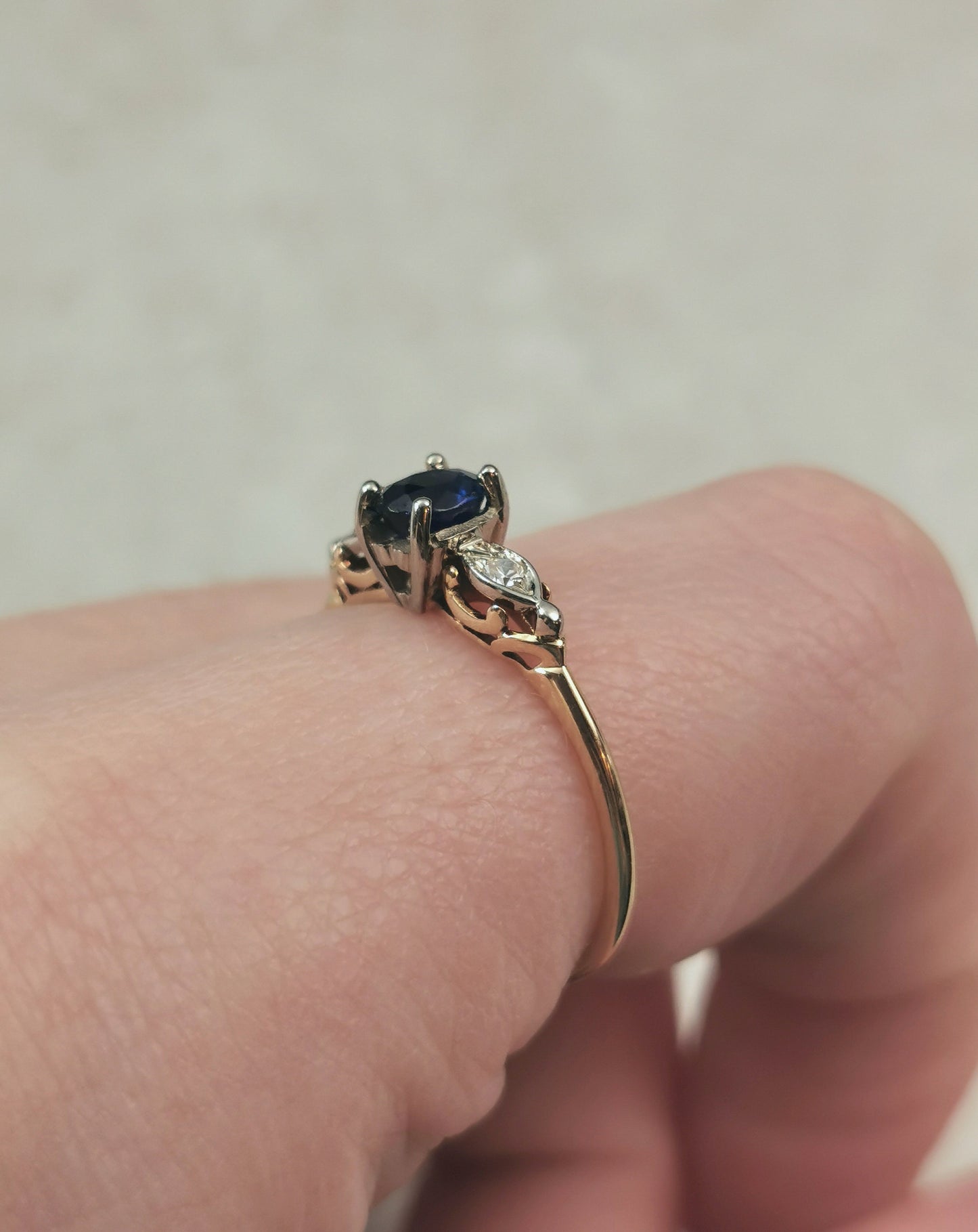 Vintage 1950s Imitation Sapphire Ring - Garnet Topped Doublet & Diamond Ring