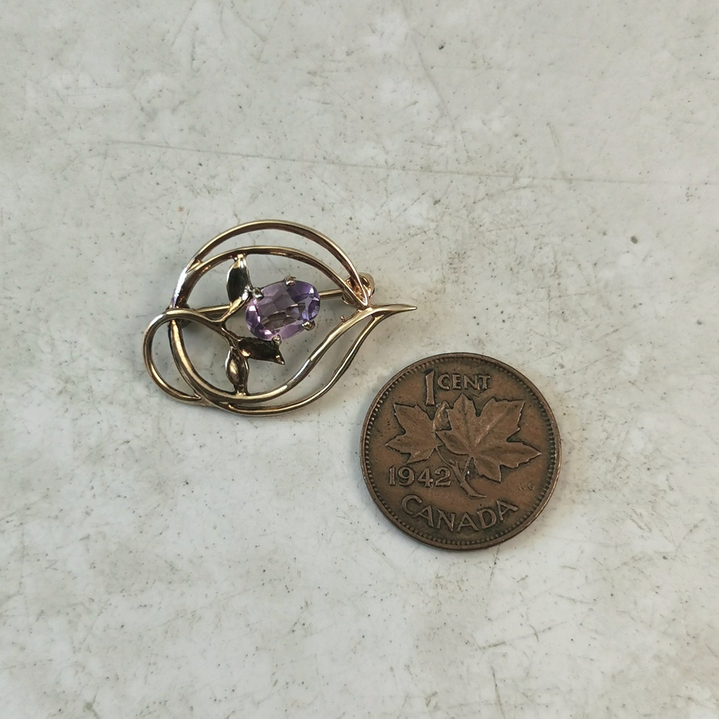 Vintage Delicate Sterling Silver Gold Vermeil Amethyst Brooch