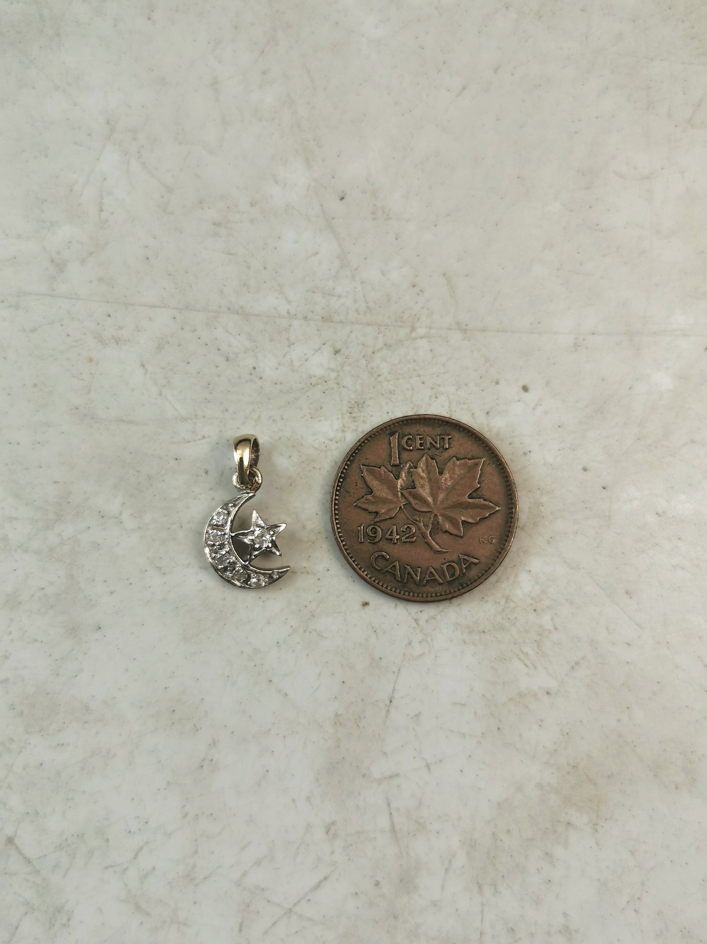 Estate 10k Yellow & White Gold Moon & Star Pendant