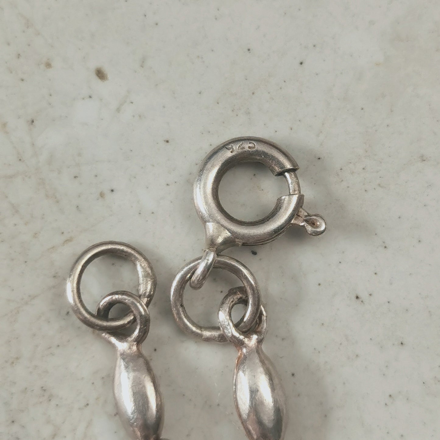 Estate Links Of London 4 Leaf Clover Pendant & Vintage Sterling Silver Line Dot Station Chain