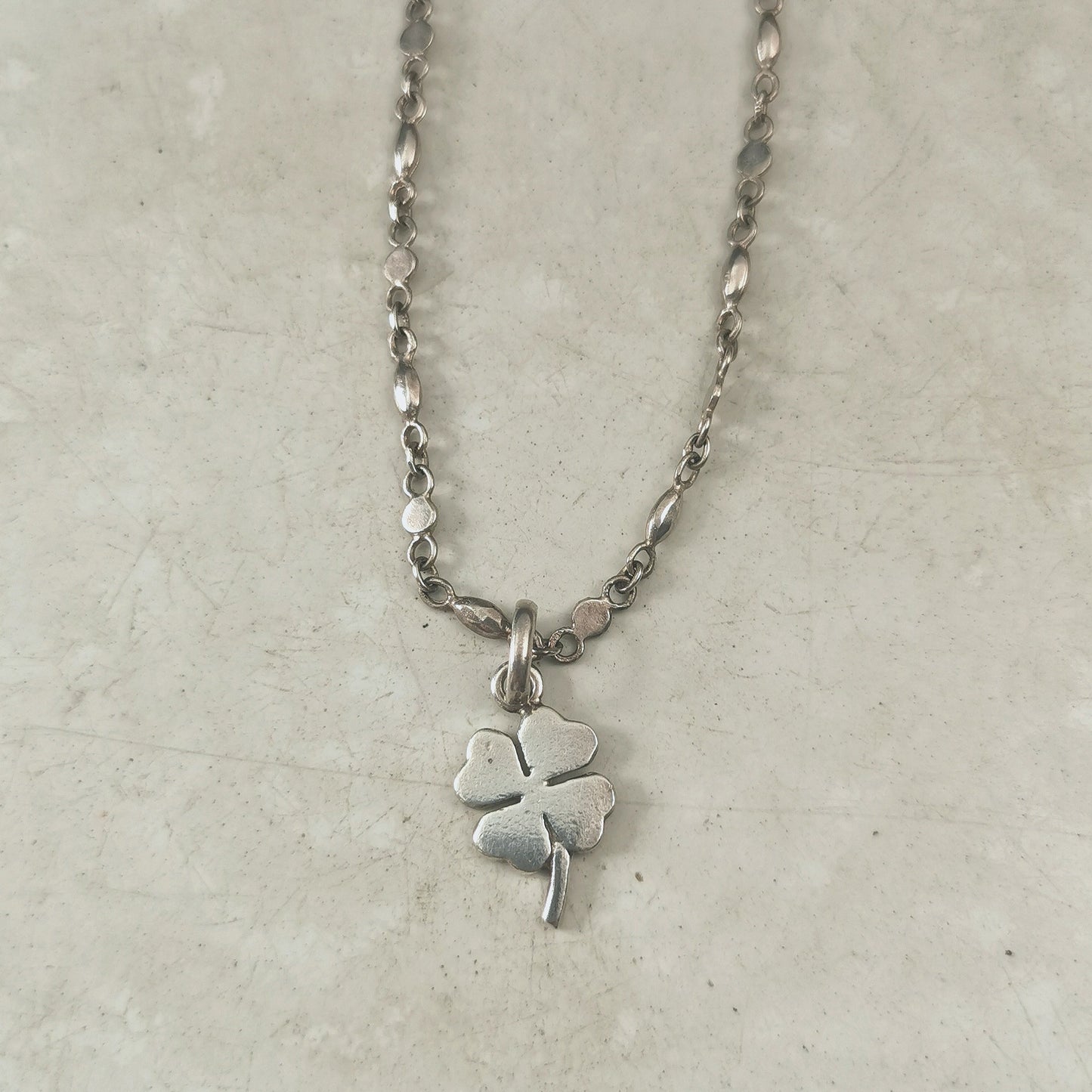 Estate Links Of London 4 Leaf Clover Pendant & Vintage Sterling Silver Line Dot Station Chain