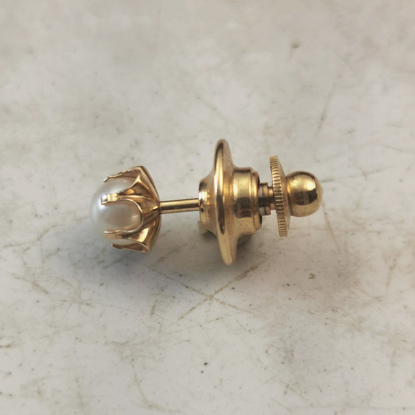Vintage 14k Yellow Gold Belcher Set Pearl Tie Tack