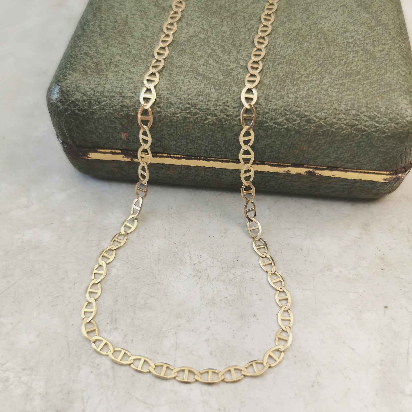 Estate 10k Yellow Gold Flat Mariner Chain