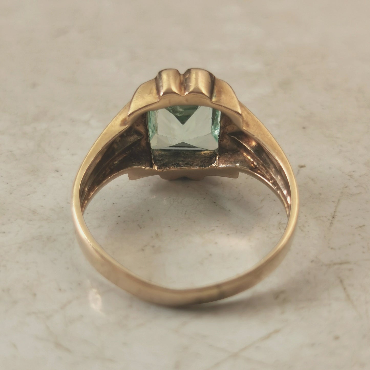 Vintage Art Deco Vaseline Glass Ring