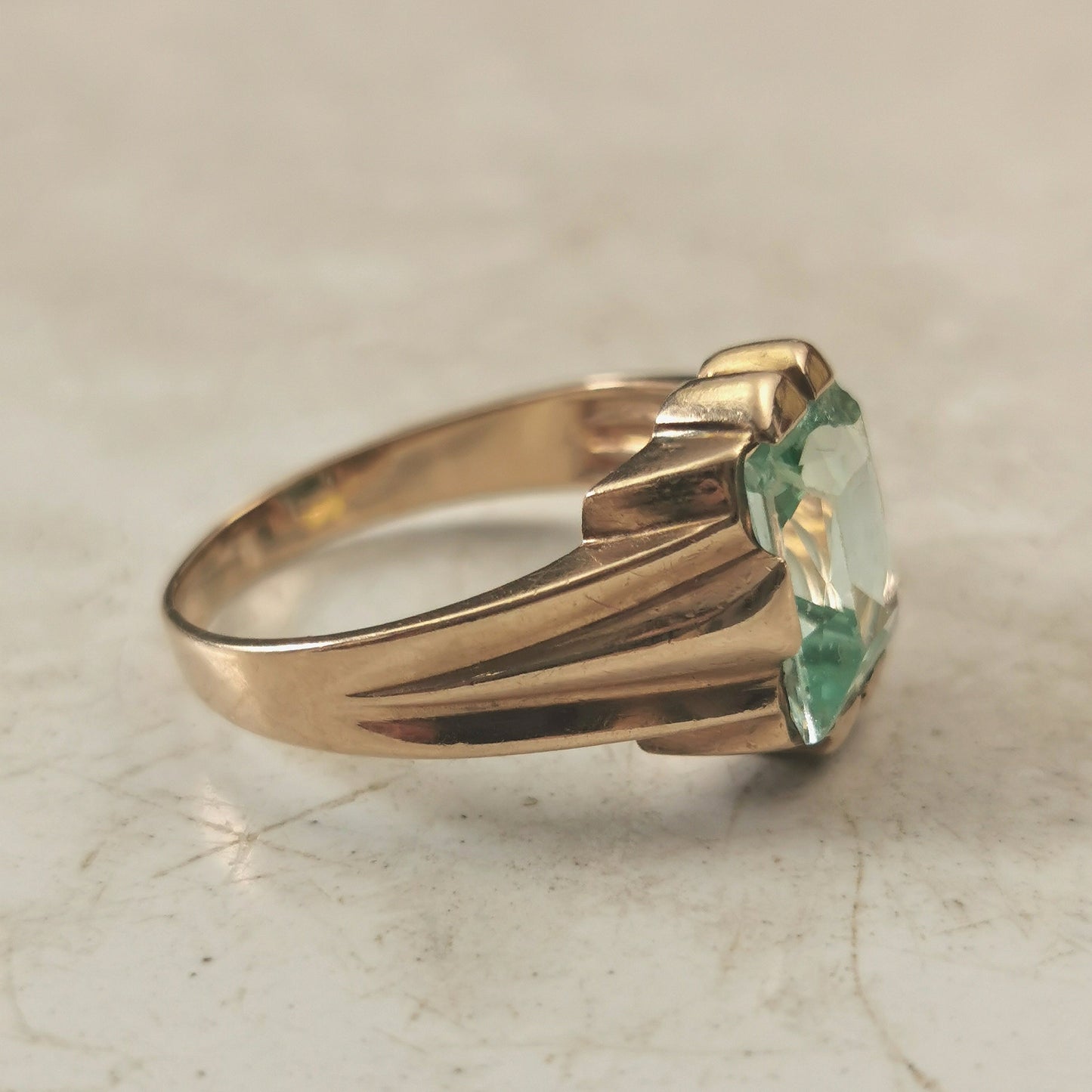 Vintage Art Deco Vaseline Glass Ring