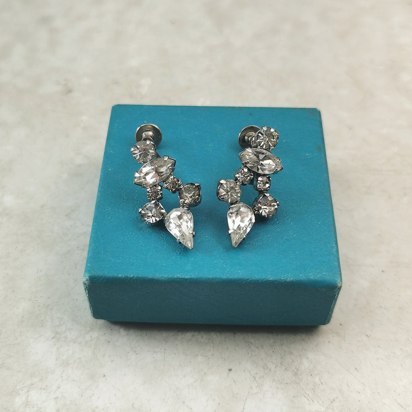 Vintage Sherman Clear Rhinestone Dangle Screw Back Earrings