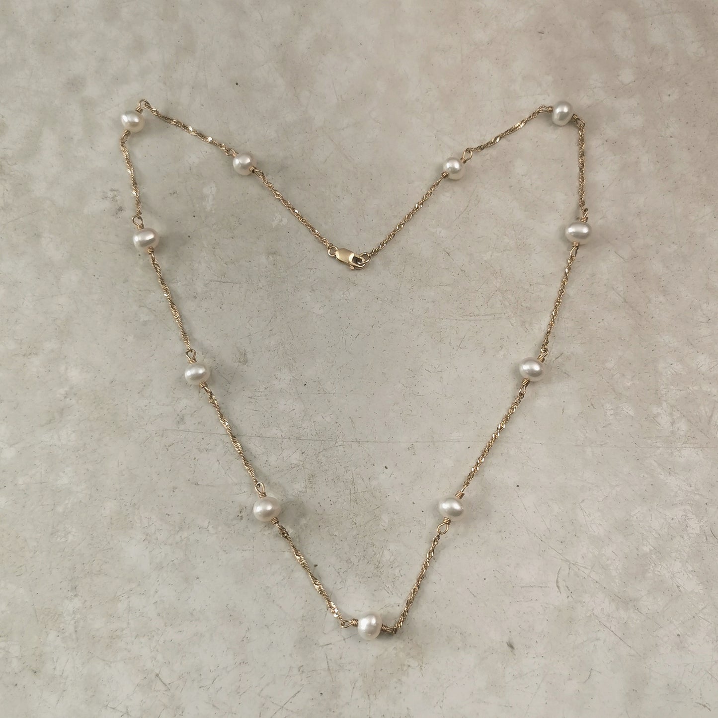 Estate 14k Yellow Gold Oval Pearl Station Singapore Chain
