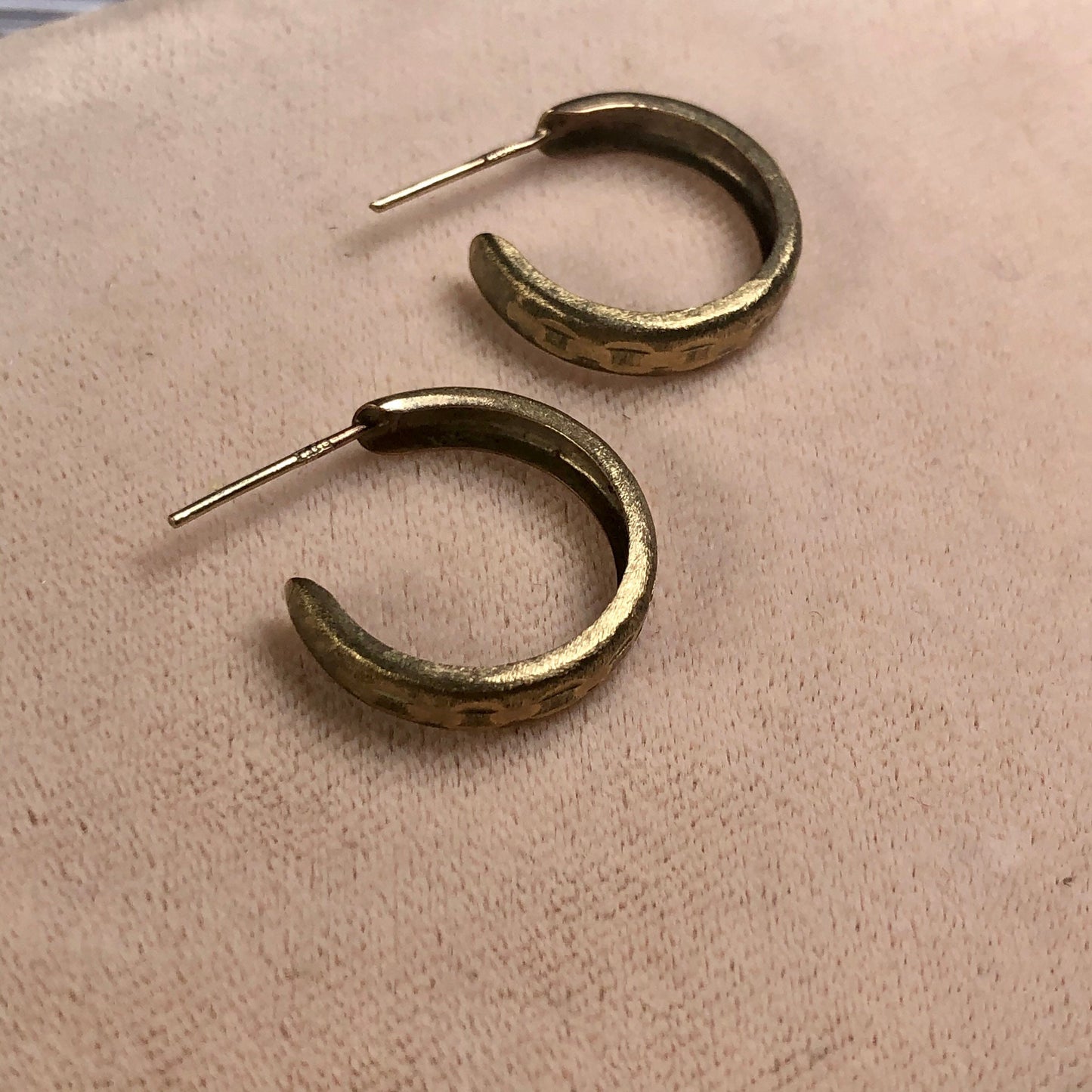 Vintage 9ct Gold Hoop Studs With Engraved Chain Detailing