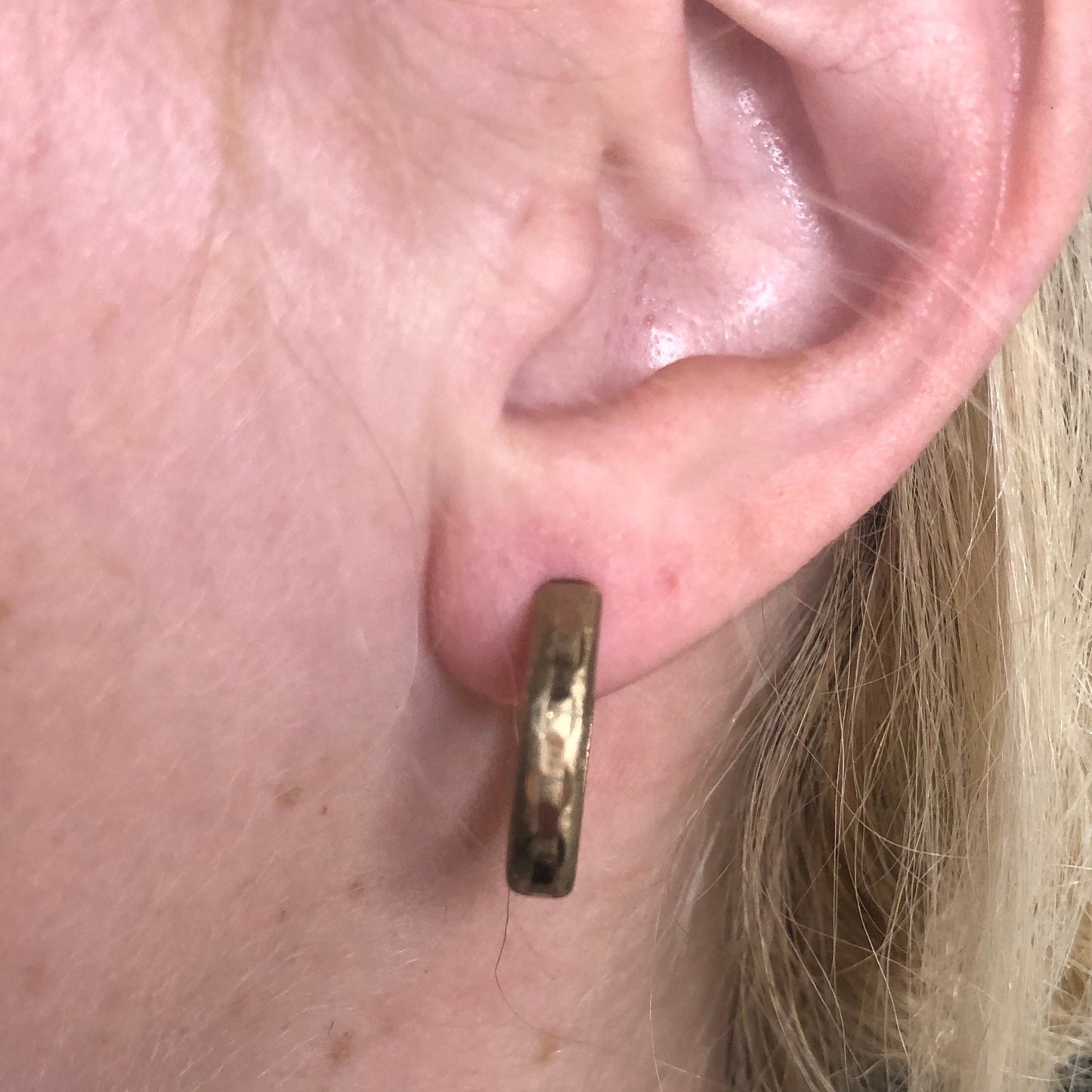 Vintage 9ct Gold Hoop Studs With Engraved Chain Detailing