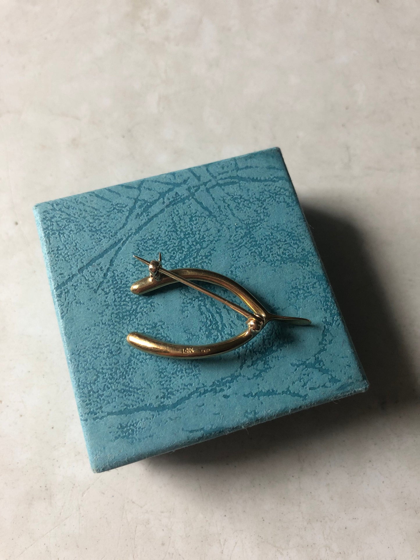 Edwardian 14k Yellow Gold & Seed Pearl Wishbone Brooch