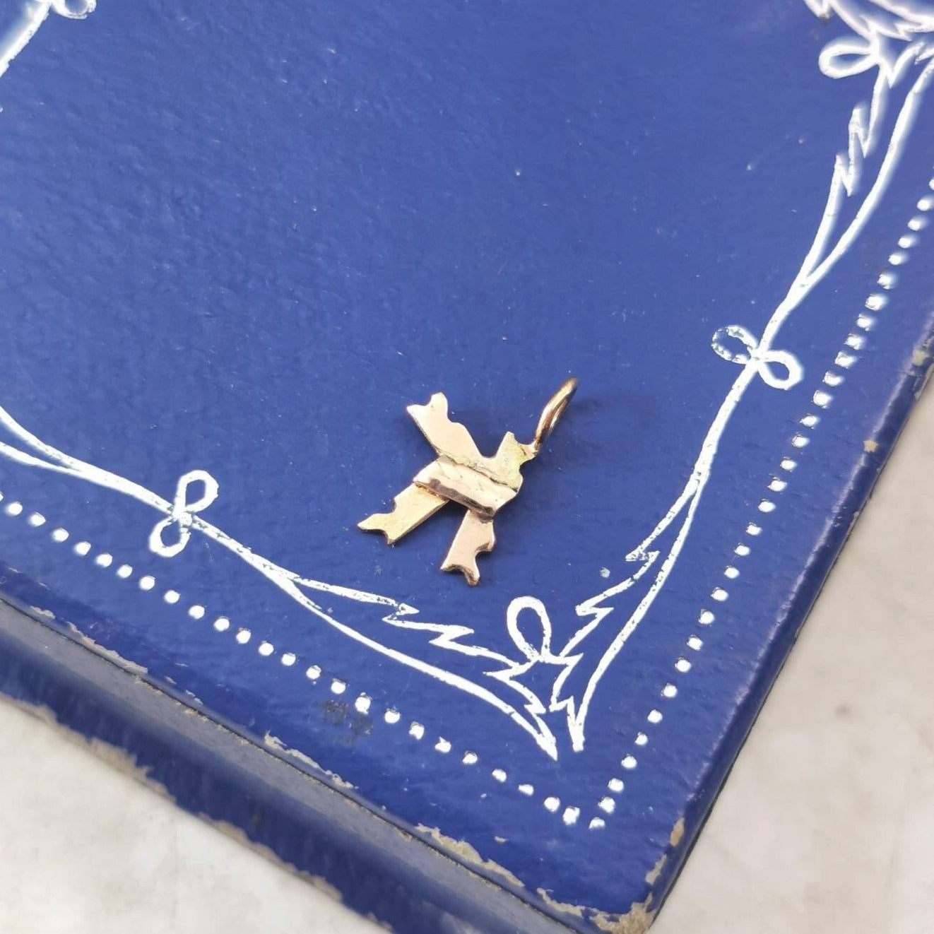 Antique 10k Yellow Gold Gothic Style Initial K Charm