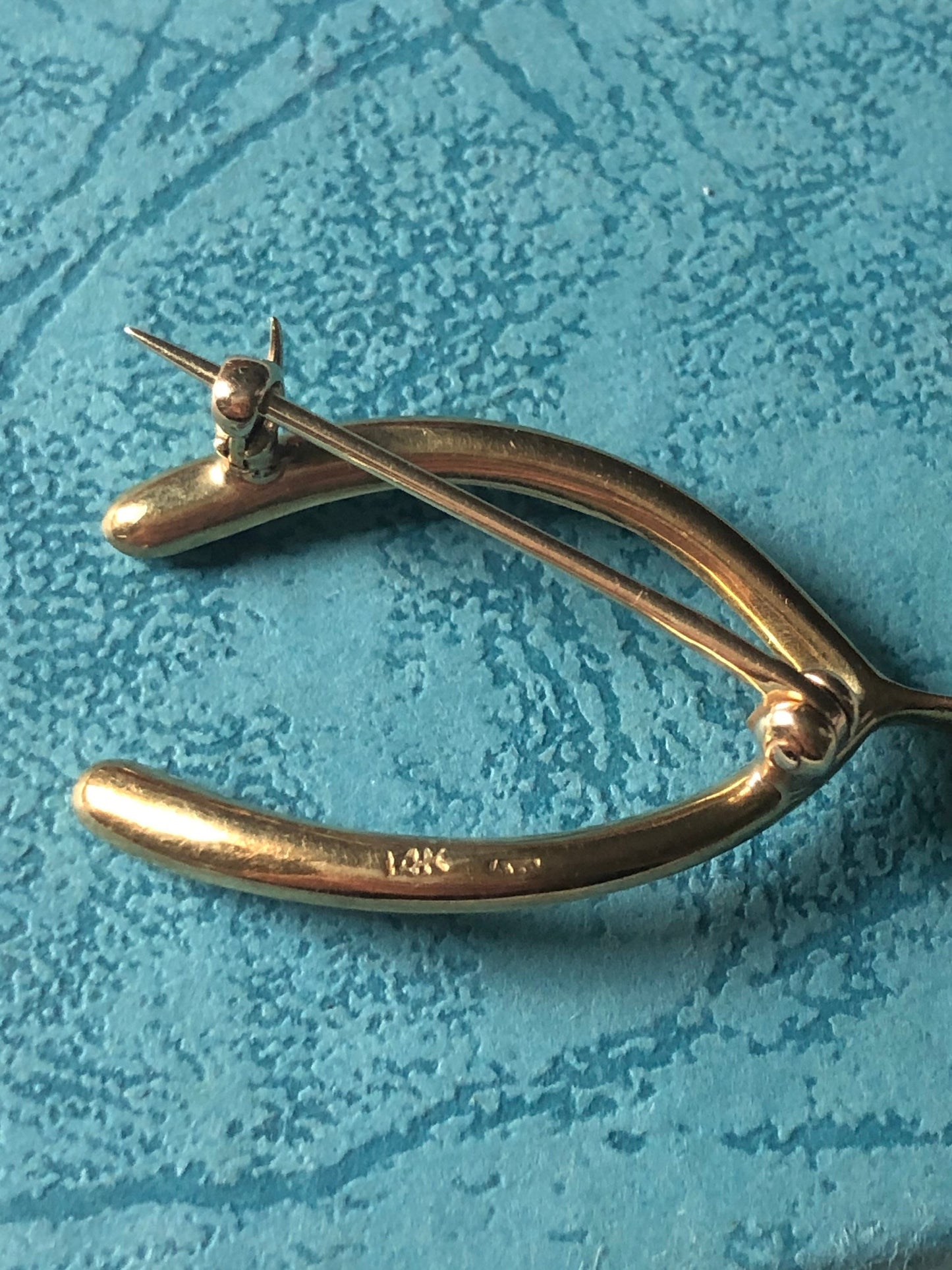 Edwardian 14k Yellow Gold & Seed Pearl Wishbone Brooch