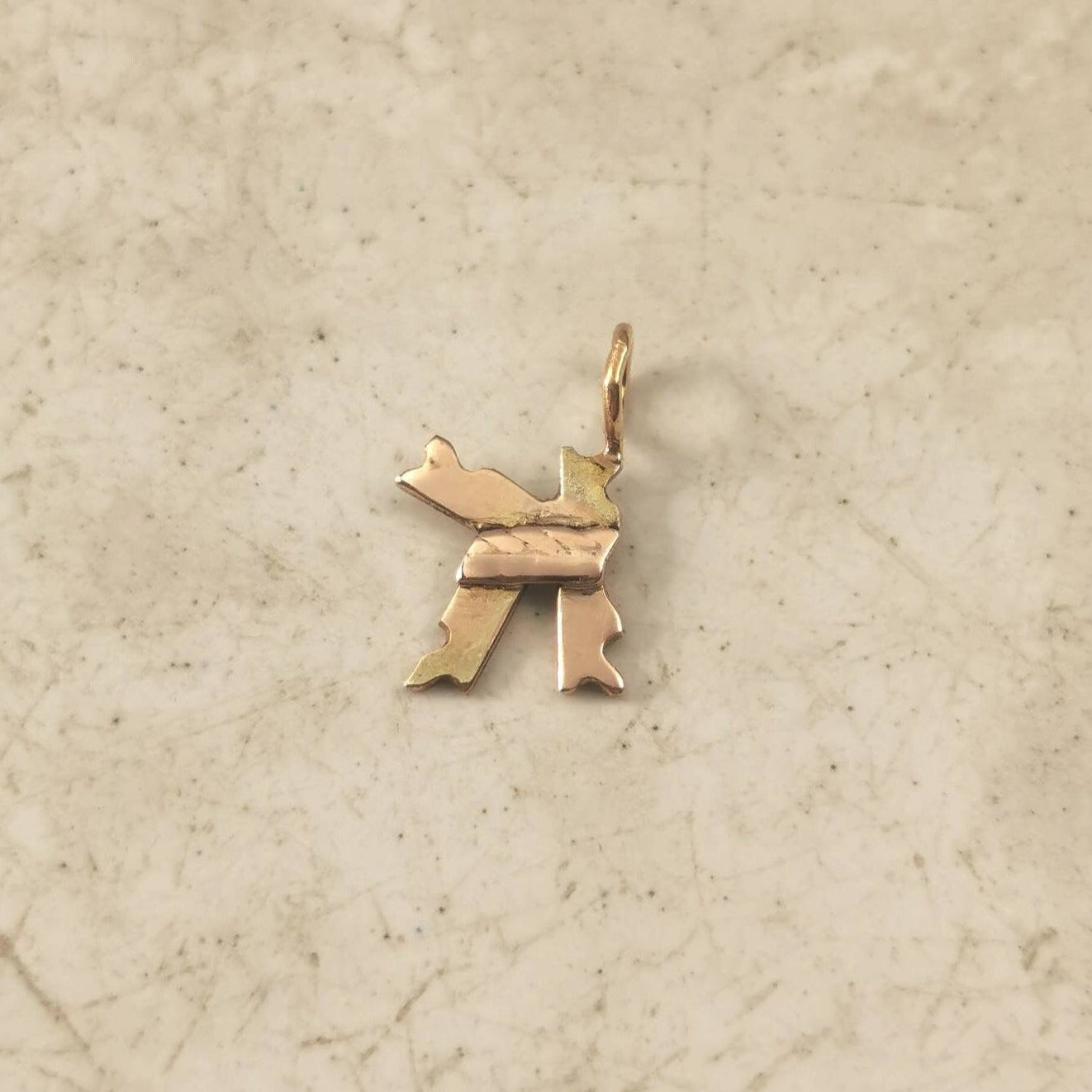 Antique 10k Yellow Gold Gothic Style Initial K Charm